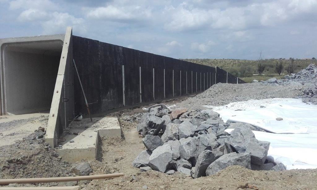Separación, protección y refuerzo en la estación