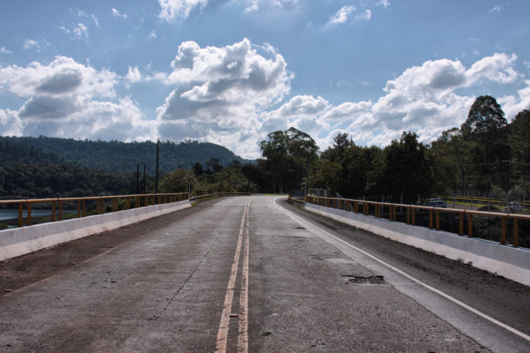 aplicación de los geosinteticos-en-pavimento-vial